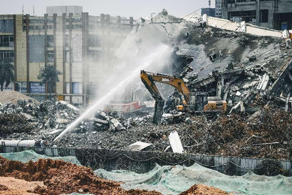 河北多地被爆强拆，村民如何维权