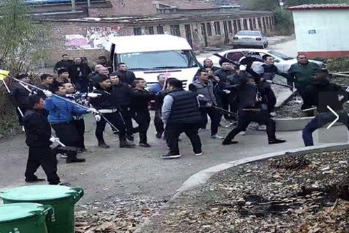 法律科普 | 拆迁中遇到不明身份社会人员，三招解决
