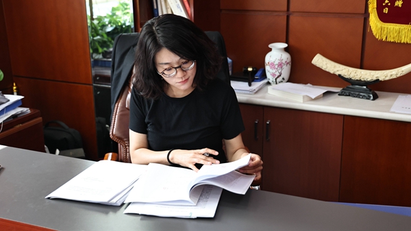 中恒信人物 | 丁彩燕律师：静下心来埋头做事，对律师来讲是最好的修行