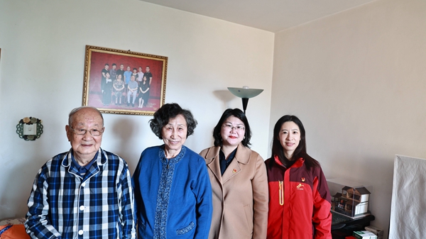 中恒信党建 | 中恒信律师事务所携手道家园社区立冬日慰问困难户、老党员