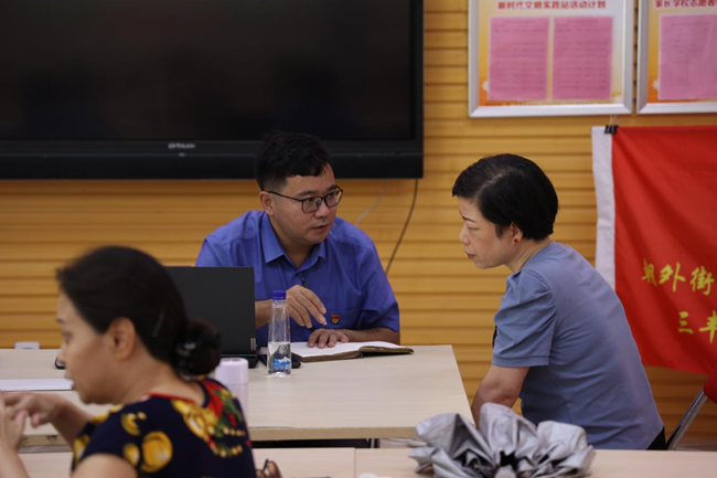 中恒信公益 | 中恒信律师事务所为三丰里社区开展法律咨询援助活动